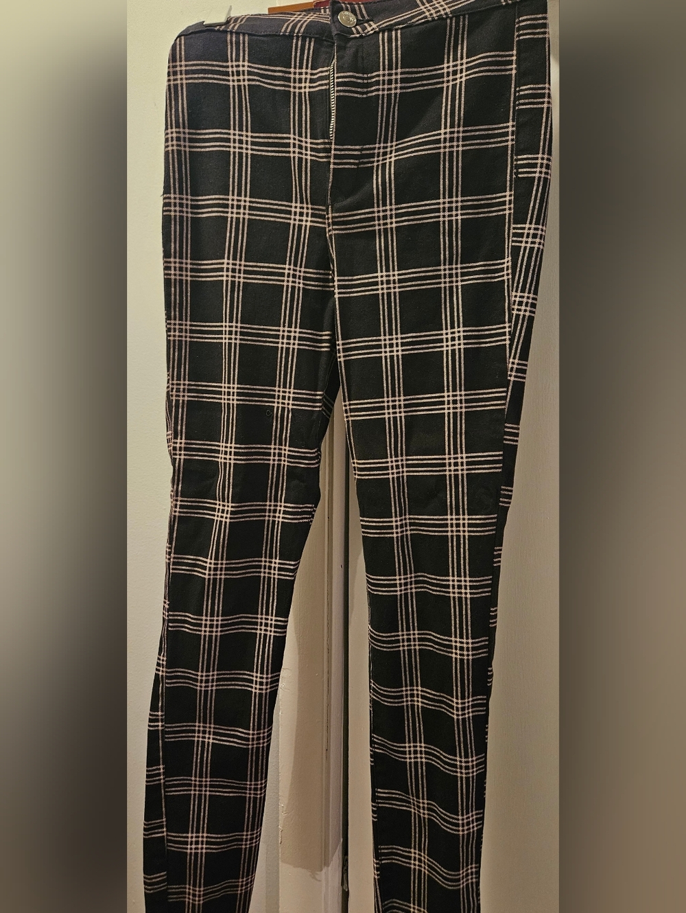 H&M Divided Black and White Plaid Trousers